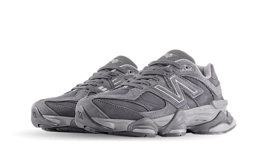 New Balance 9060 Magnet