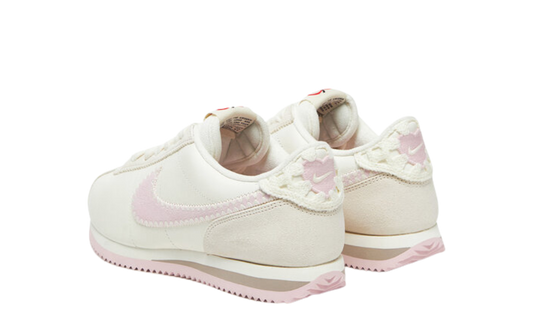 Nike Cortez Valentine's Day (2025)