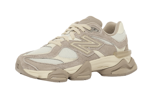 New Balance 9060 Driftwood Beige