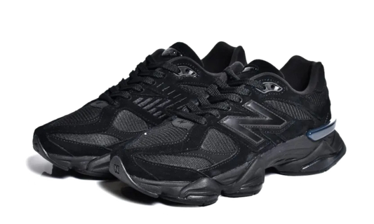 New Balance 9060 Triple Black