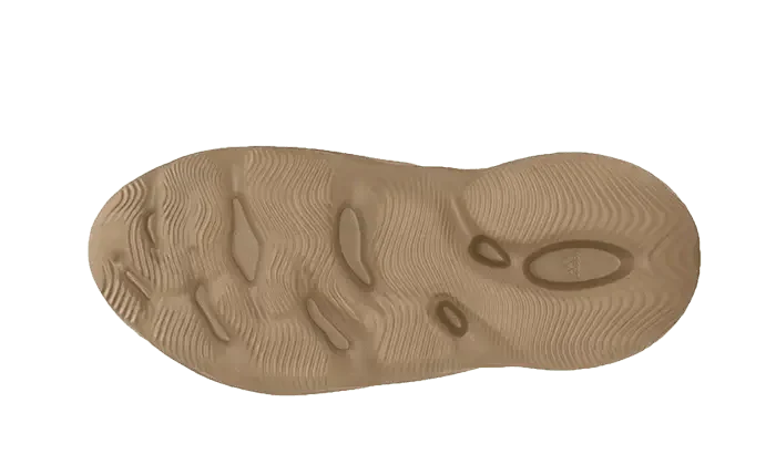 Adidas Yeezy Foam RNR Clay Taupe