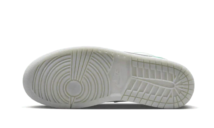 Air Jordan 1 Low SE New Emerald Grey