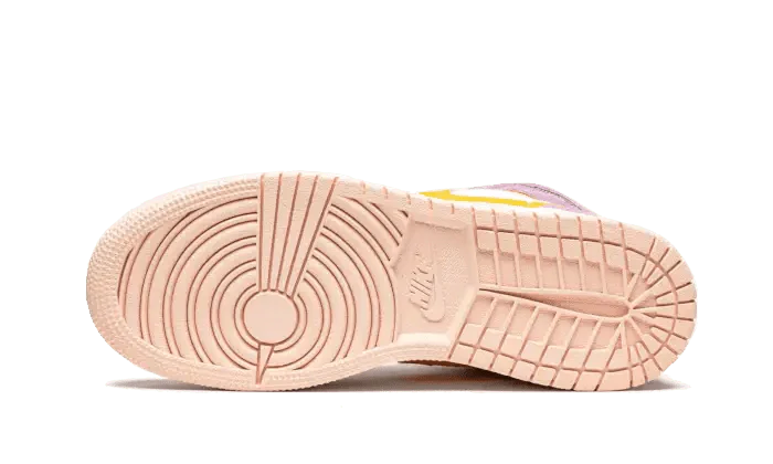 Air Jordan 1 Mid Arctic Pink
