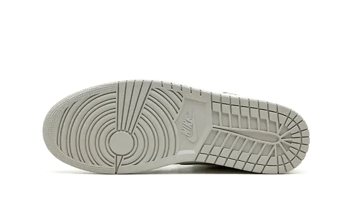 Air Jordan 1 Retro High OG White Cement