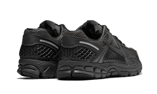 Nike Vomero 5 Triple Black
