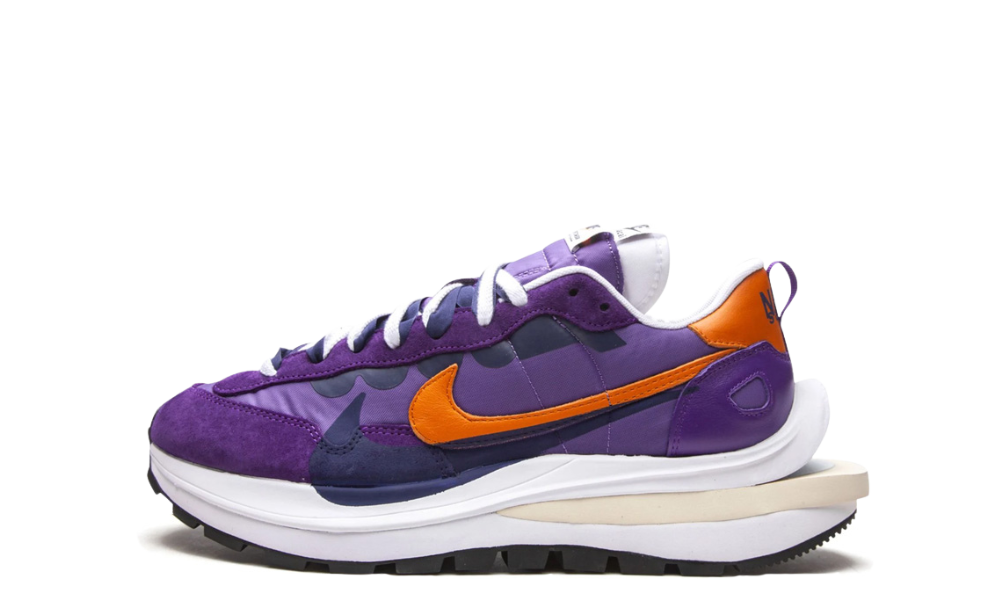 Nike Vaporwaffle sacai Dark Iris