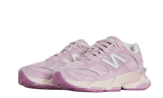 New Balance 9060 Pink Pastel
