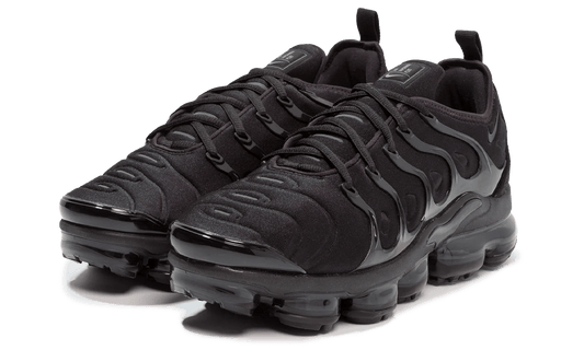 Nike Air VaporMax Plus Triple Black