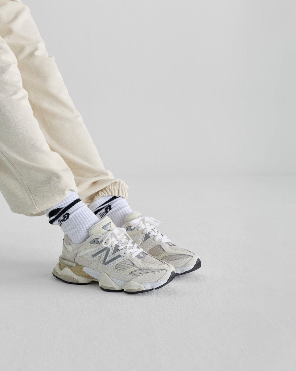 New Balance 9060 White Beige
