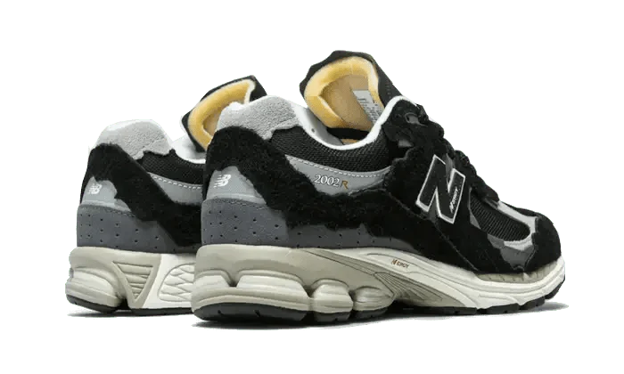 New Balance 2002R Protection Pack Black