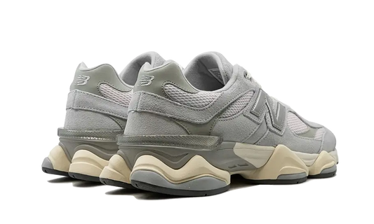 New Balance 9060 Granite Pink