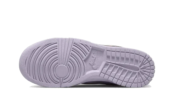 Nike Dunk Low Easter