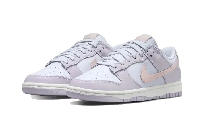 Nike Dunk Low Easter