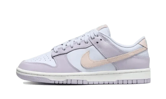 Nike Dunk Low Easter