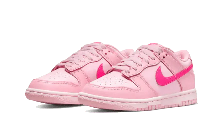 Nike Dunk Low Triple Pink