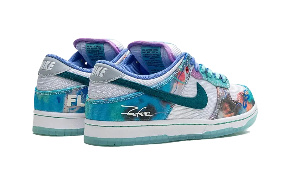 Nike SB Dunk Low Futura Laboratories Bleached Aquas