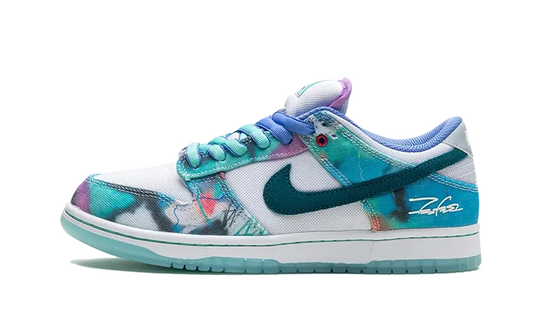 Nike SB Dunk Low Futura Laboratories Bleached Aquas